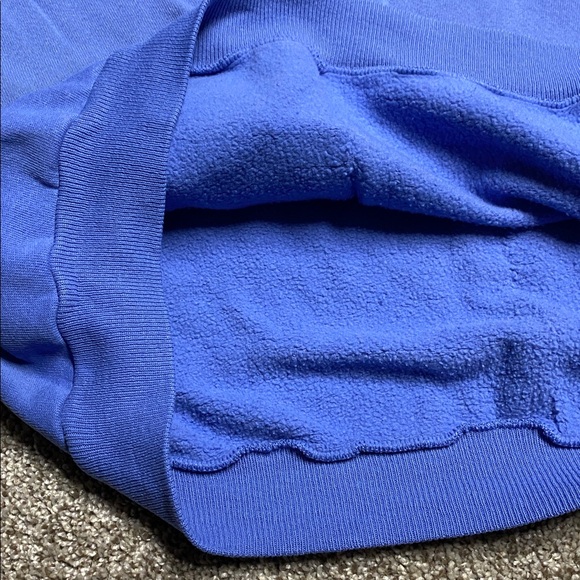 Disney Blue 101 Dalmatians Puppy Love Sweatshirt vintage - Picture 13 of 17